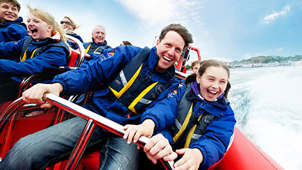 thames speedboat